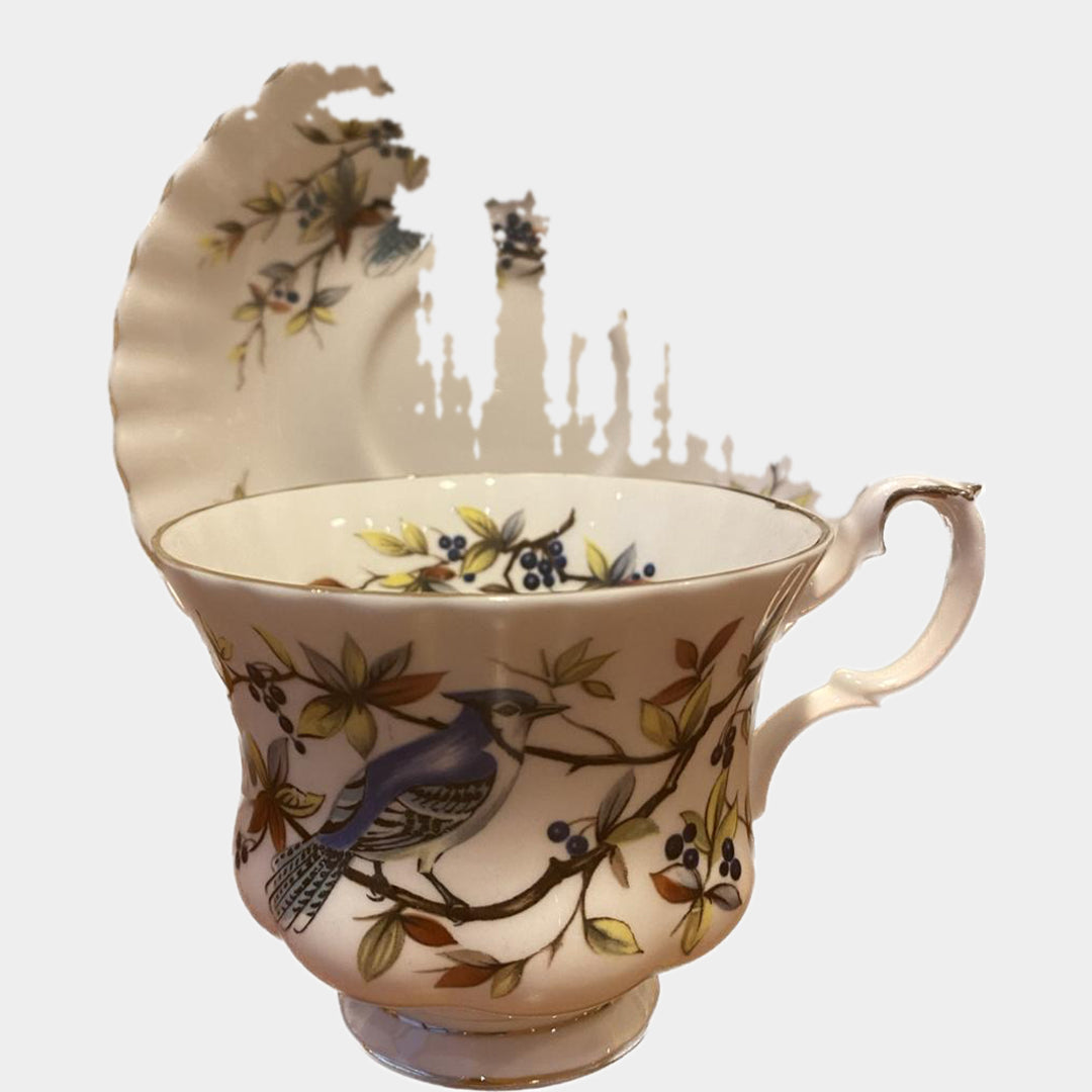 İngiliz Royal Albert Woodland Series Blue Jay çay fincanı