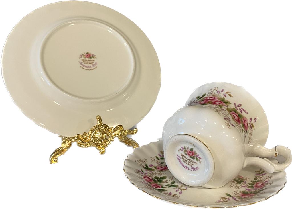 İngiliz Royal Albert Lavender Rose serisi trio duble kahve fincanı